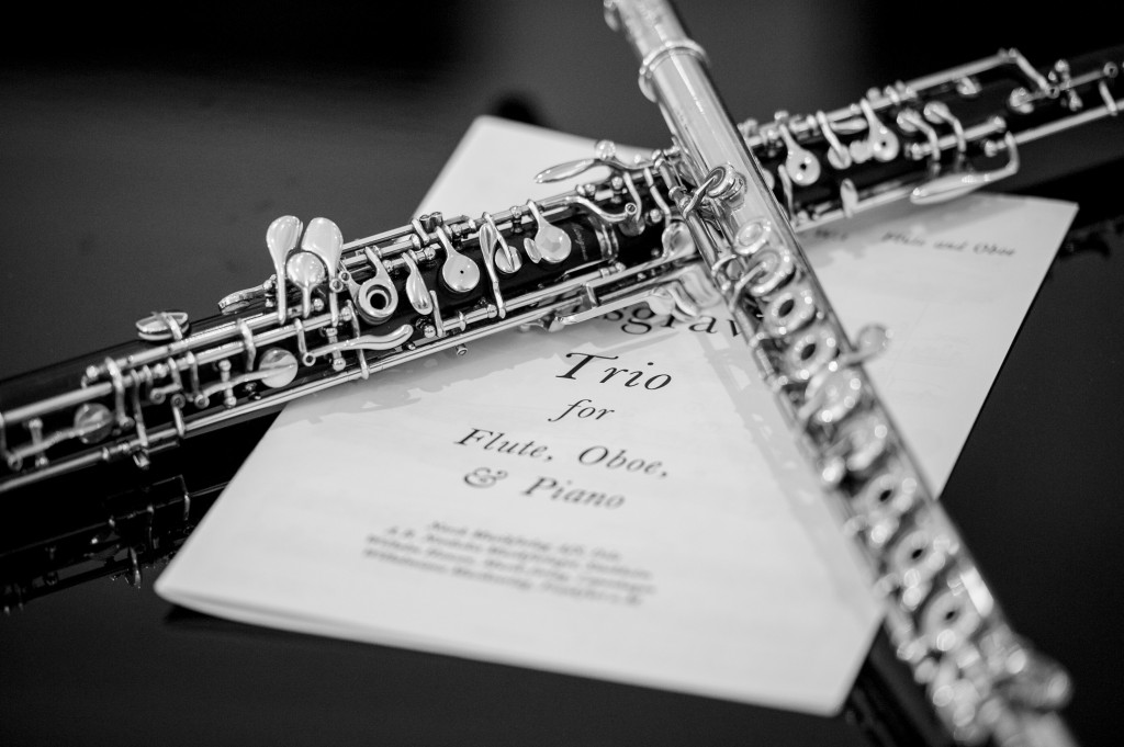 Ellipsis Trio